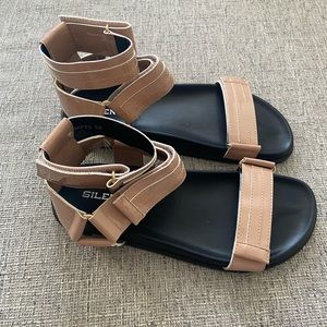 Silent D Ankle Strap Sandal Cream Size 38 (Brand New from Anthropologie)